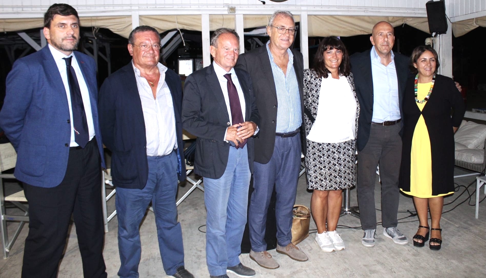 FDI: NAPOLI, IL PROTAGONISMO DELLA DESTRA PER RINASCERE . AL COMUNE CON ...